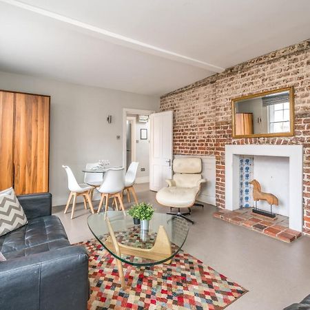 Trendy Apartment In Central Soho - Piccadilly Лондон Екстериор снимка