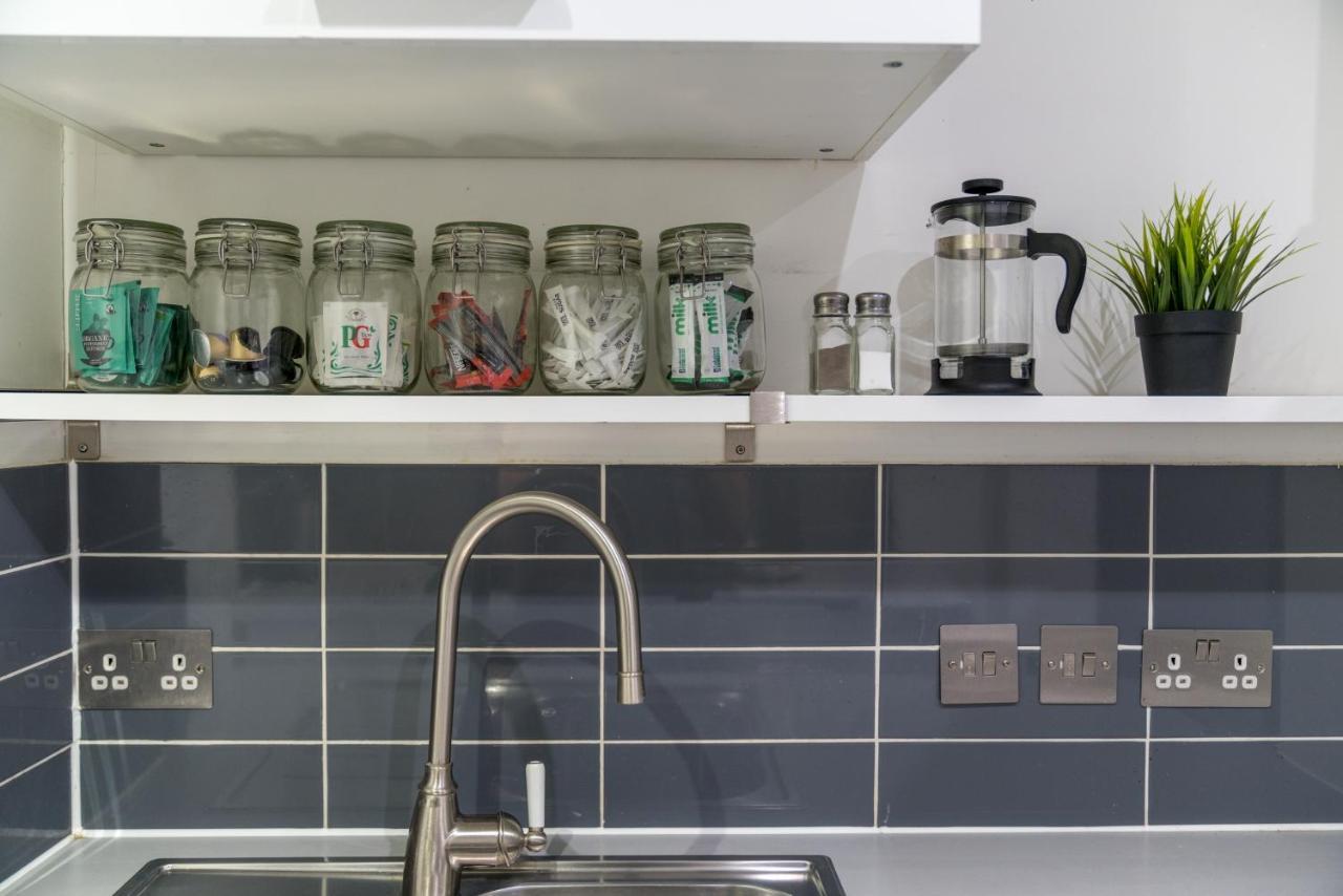 Trendy Apartment In Central Soho - Piccadilly Лондон Екстериор снимка