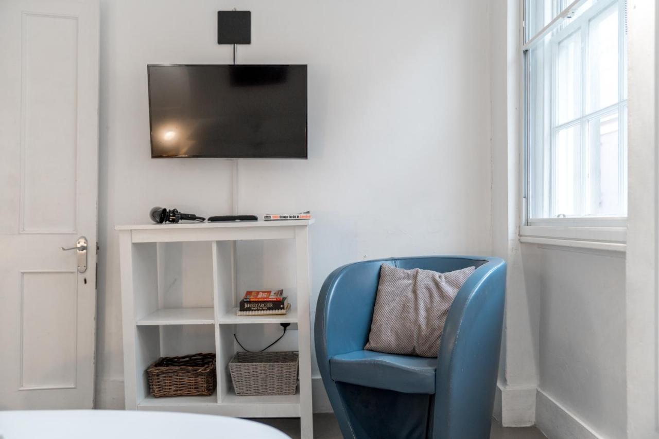 Trendy Apartment In Central Soho - Piccadilly Лондон Екстериор снимка